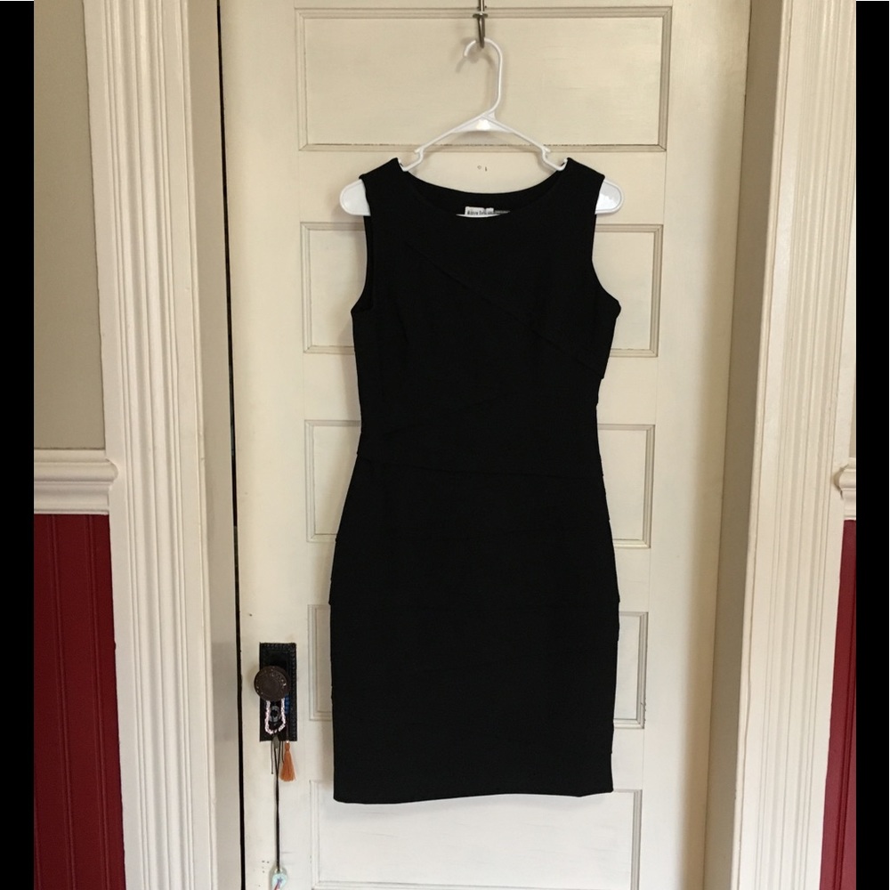 Black fitted Marvin Richards dress size 8